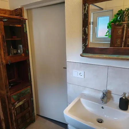 度假居 Mit 3 Schlafzimmer In Seenaehe Wielenbach